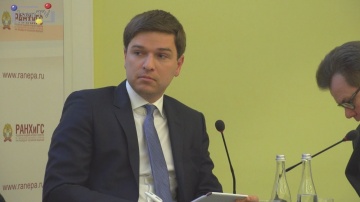 JsonTV: Антон Гребешев, Газпромбанк: Нужны инвестиции в эффективных сельхозпроизводителей